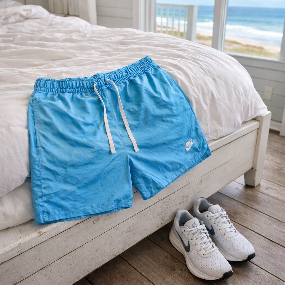 Nike Beach Blue Running Shorts Mens Adult Size Small String Lined Jogging Pants